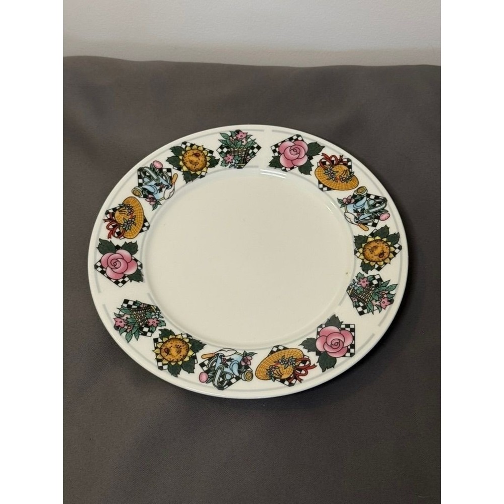 Vtg Rare Discont Set 4 Salad Plates Flowers Garden‎ Tools On Rim #UTE7 Farmhouse
